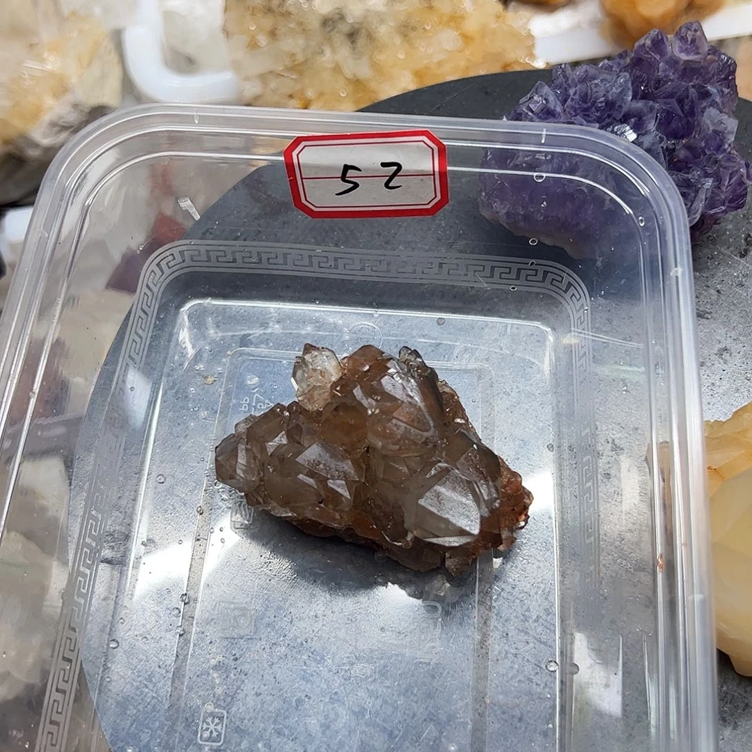 D***们珠宝半成品未镶嵌水晶