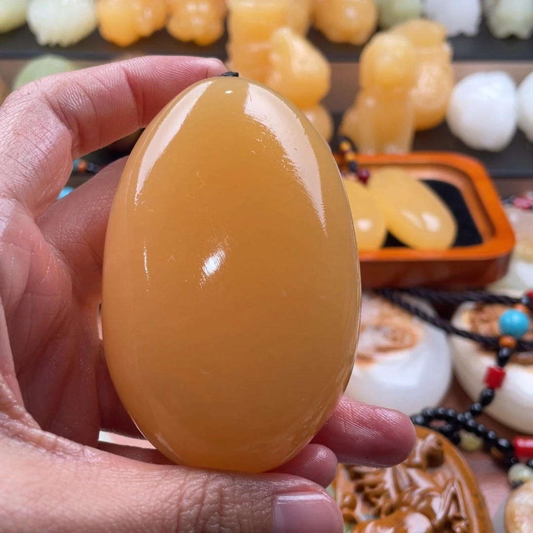 用***3石材天然古青石手把件