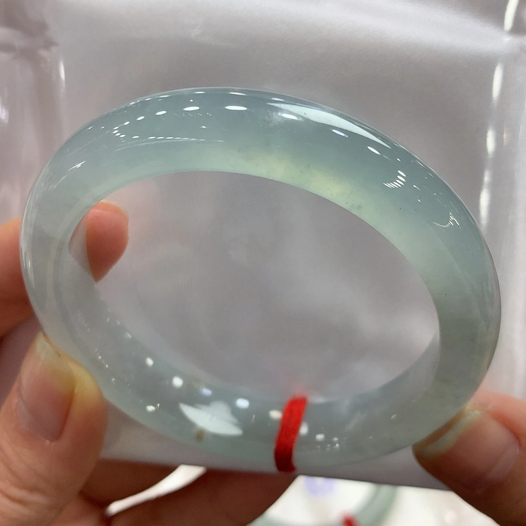 翡翠未镶嵌手镯54.3正圈