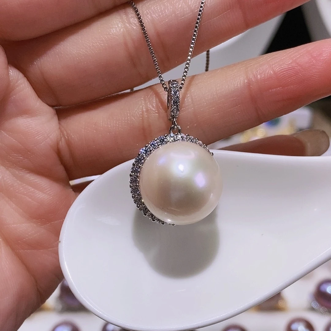 淡水珍珠颈饰合金