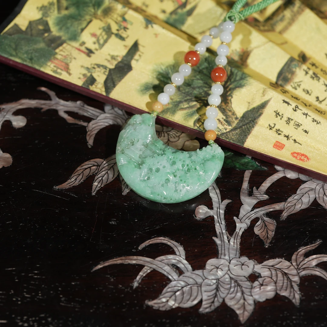 1.19香港王老板-翡翠吊坠6k849
