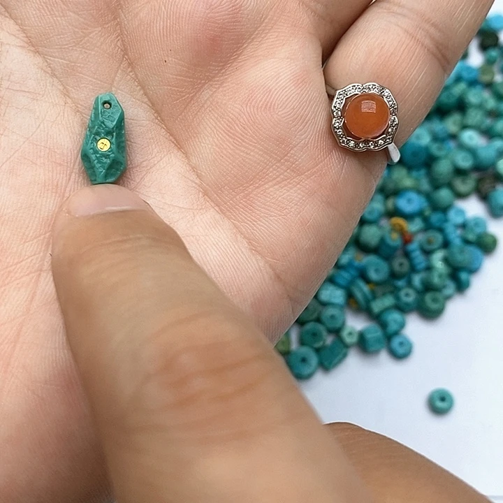 未镶嵌南红玛瑙珠宝奇石