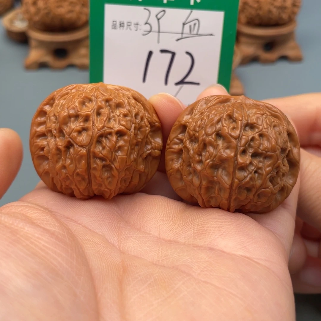 桃核把件文玩核桃