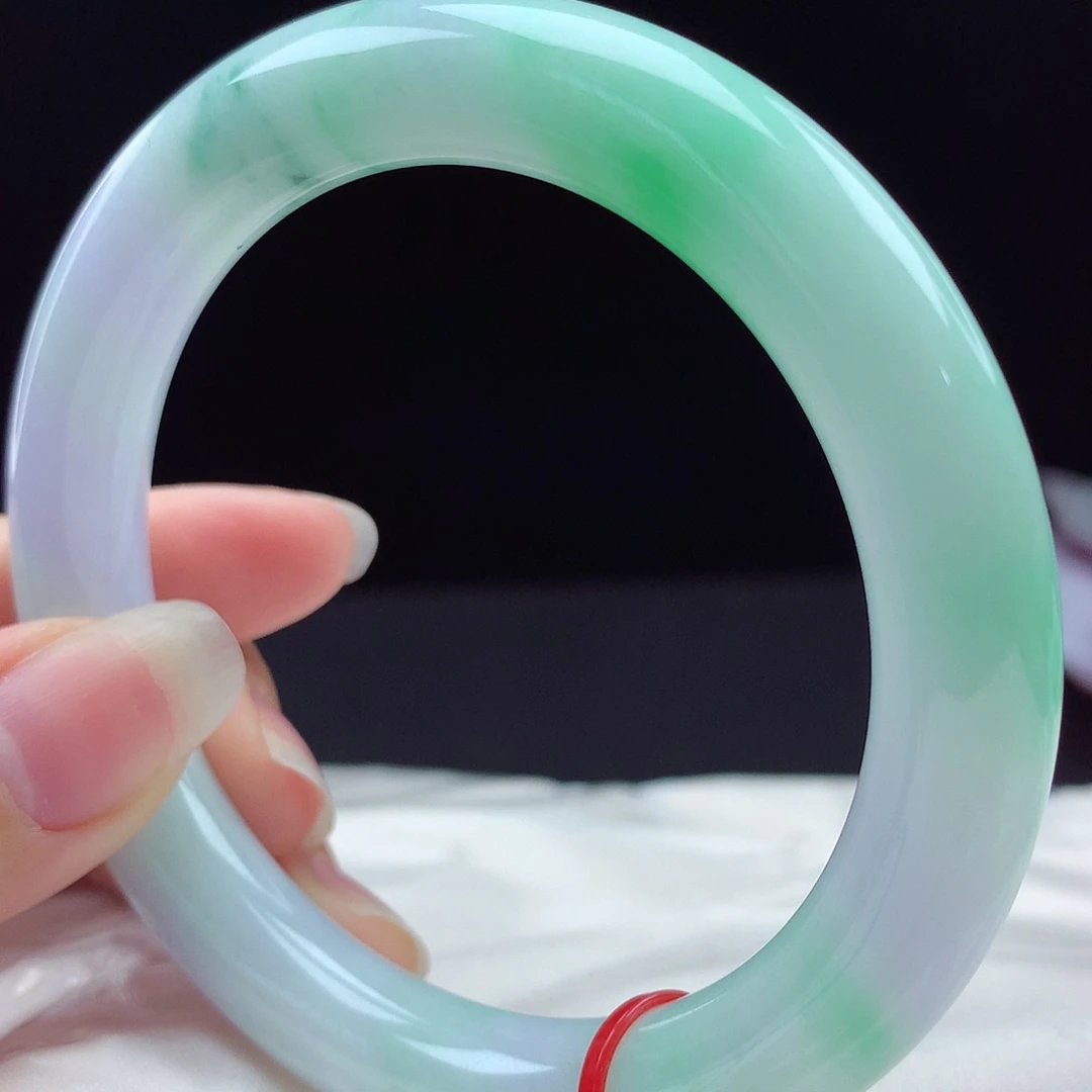 未镶嵌手镯翡翠97232，