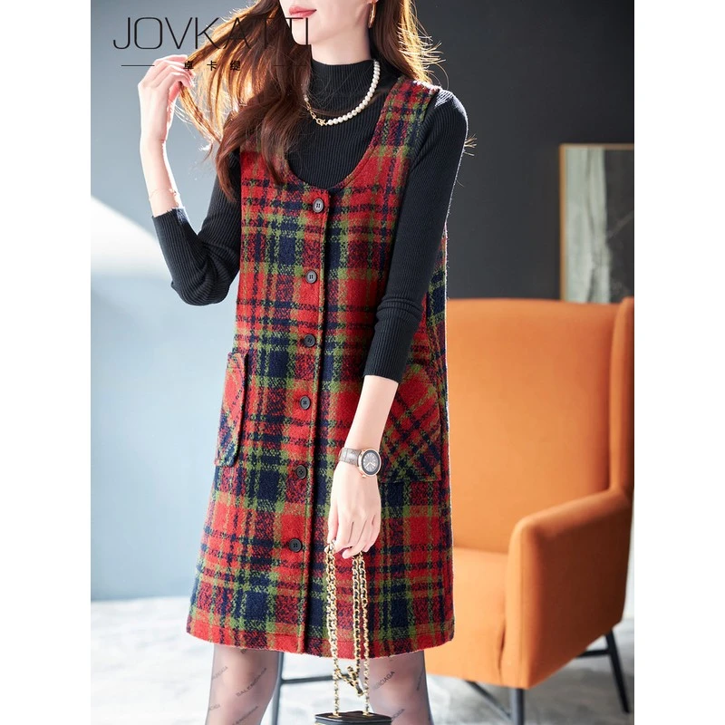 卓卡缇V领格纹背心连衣裙2025秋季优雅减少年龄新的无袖直筒裙子