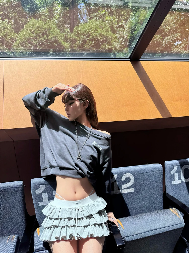 设计感小众气质灰紫色一字领宽松卫衣上衣女2025新款显瘦半裙套装