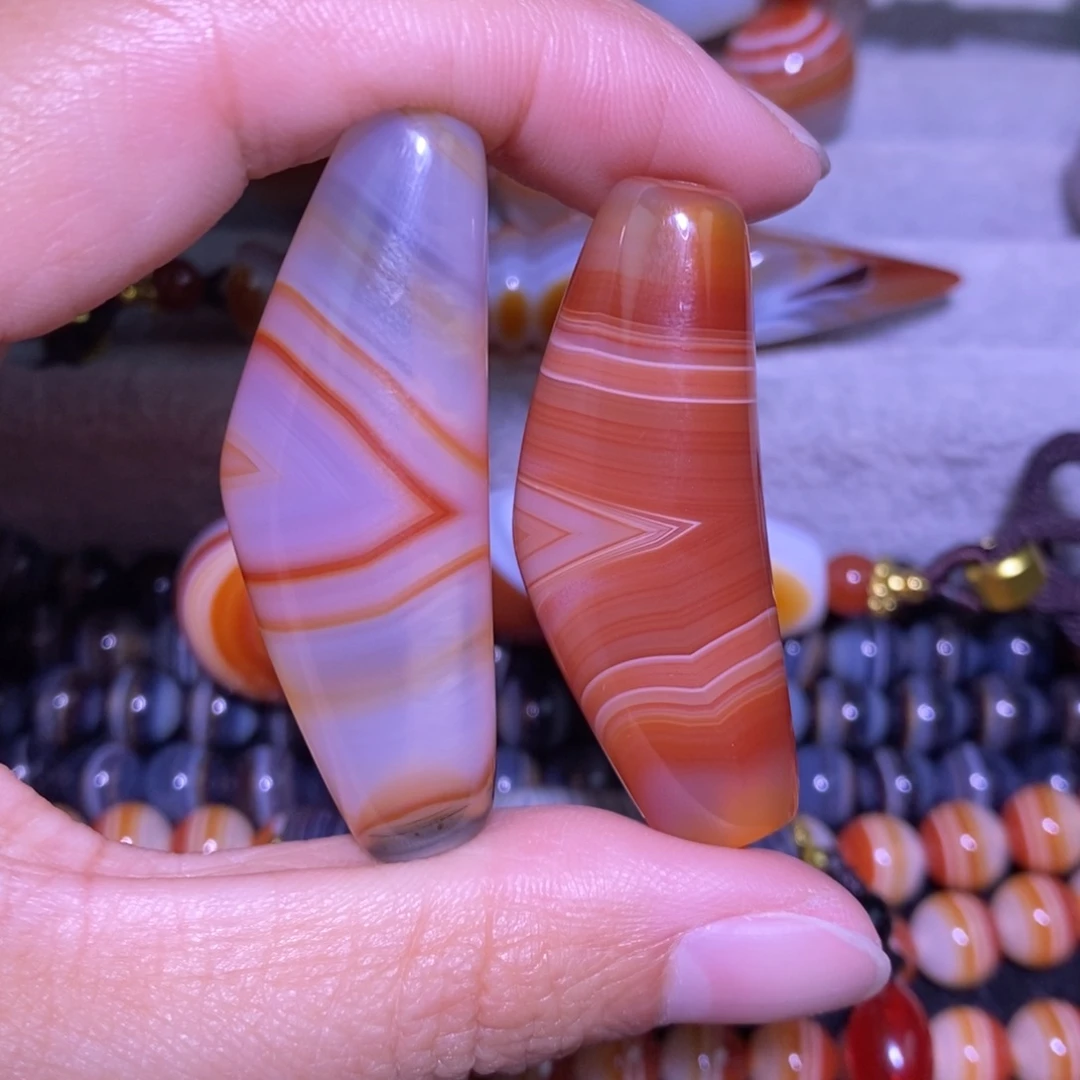 华***姐玛瑙/玉髓未镶嵌颈饰