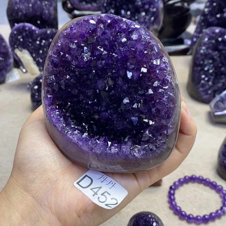 柿***意紫晶未镶嵌大型摆件（非配饰）