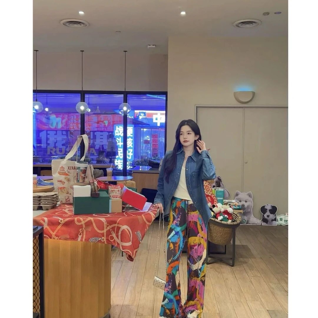 GIRDEAR/哥弟「塞纳花房」百搭高腰质感舒适松紧腰直筒裤1100408