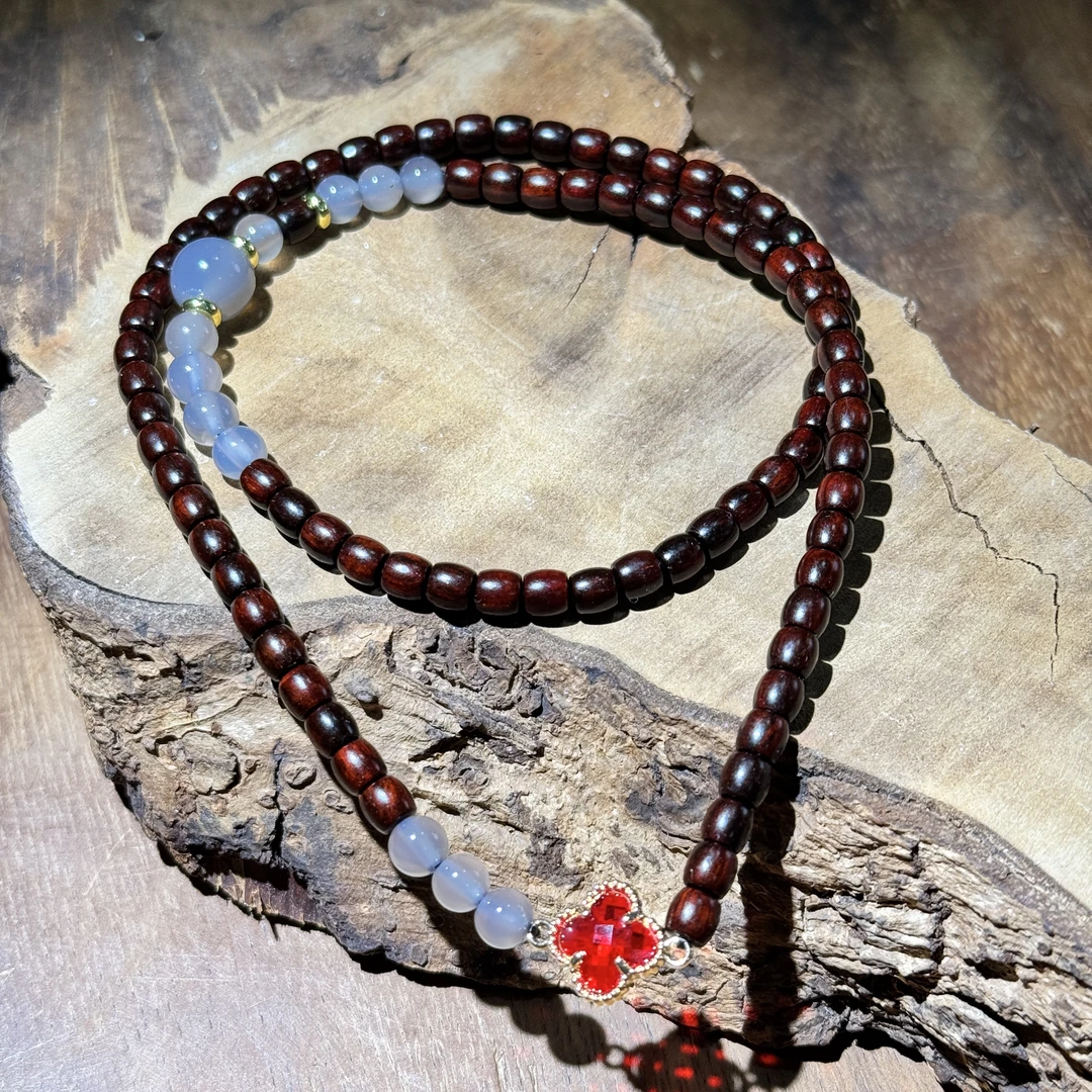 K382 印度小叶紫檀直切双圈+红色四叶草（无礼盒）