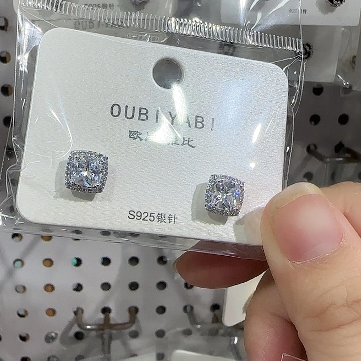 锆石纯铜合金方糖耳钉