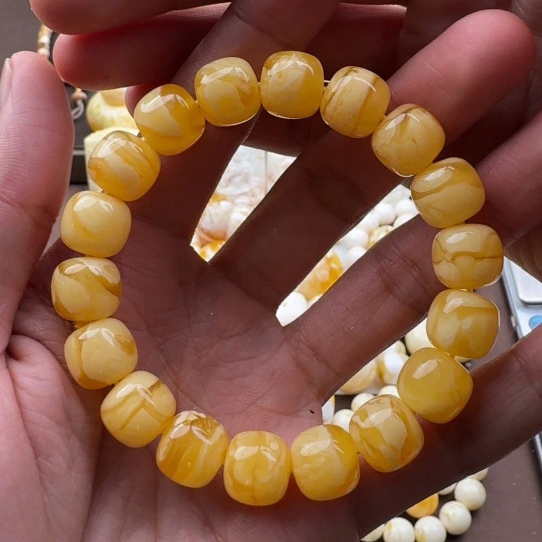 未镶嵌琥珀裸石蜜蜡