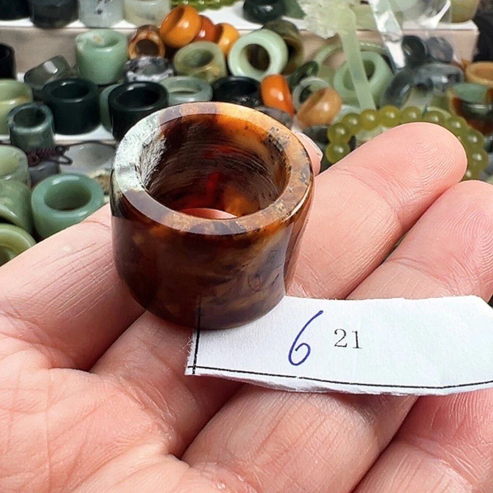 【闪购商品】合金蛇纹石玉戒指伊**.