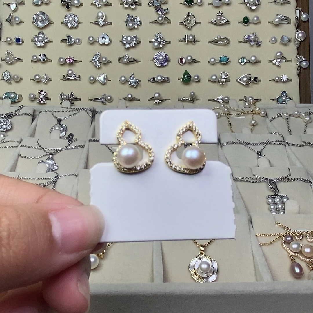 淡水珍珠银S925镶嵌耳饰