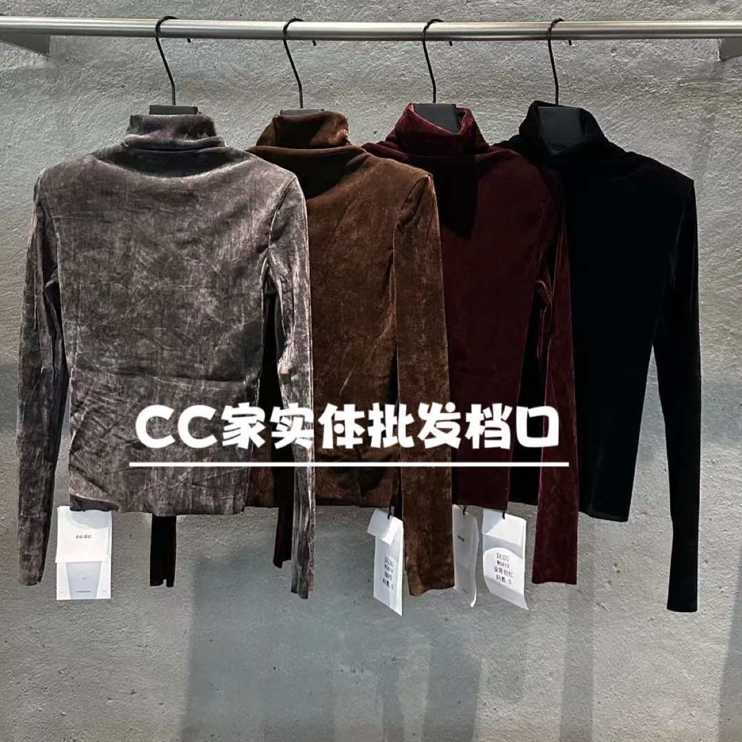 高领宽松型女加绒修身常规半高领女士T恤显瘦植绒垫肩暗扣