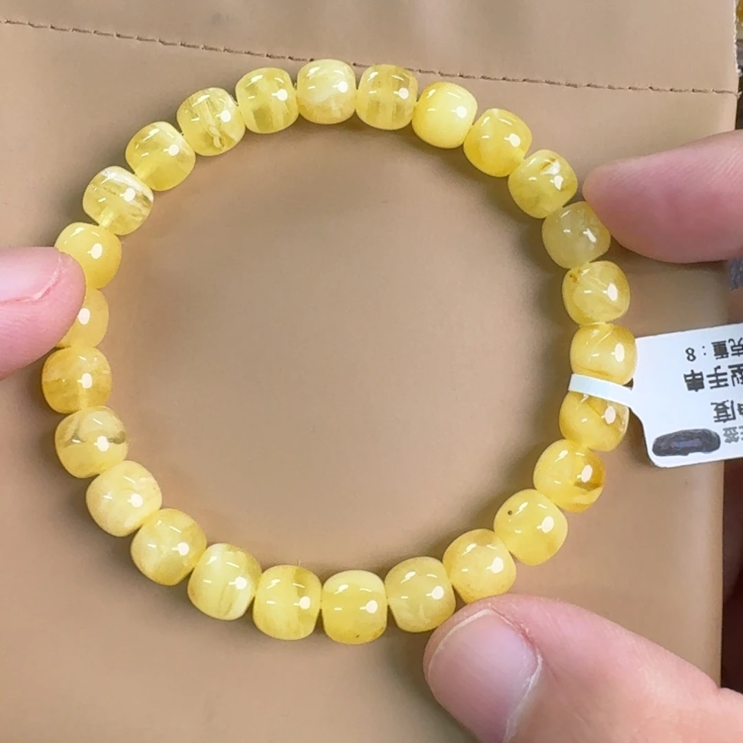 琥珀未镶嵌裸石124000000