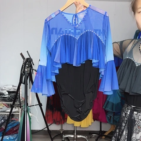 XXXL.
