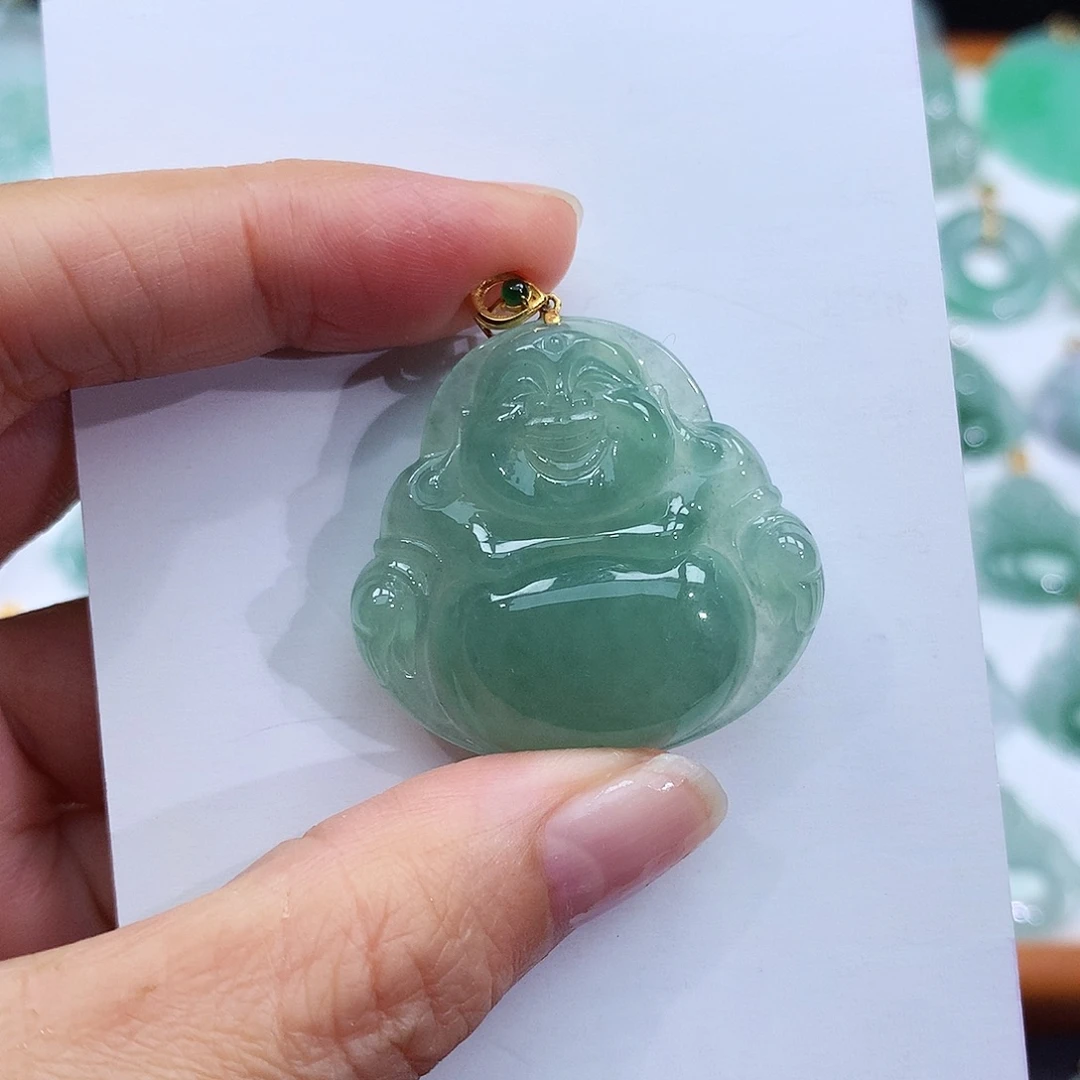 颈饰18K金镶嵌翡翠翡翠吊坠