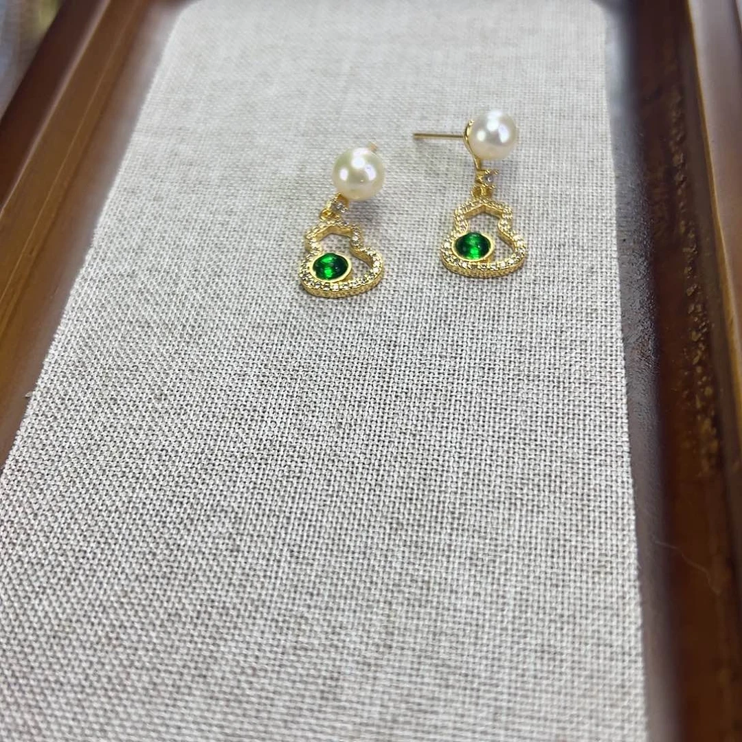 淡水珍珠钛钢手绳