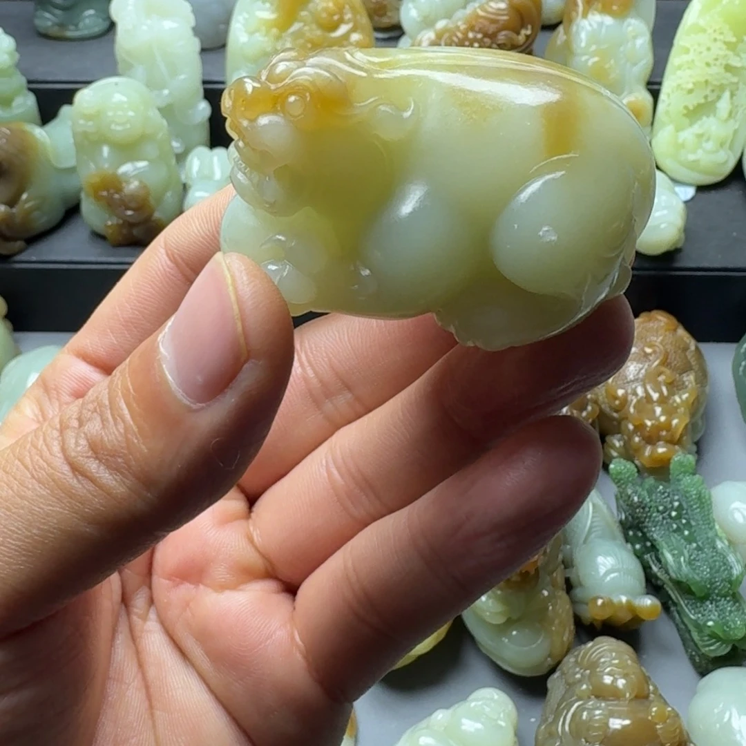 和田玉把件未镶嵌印***猫