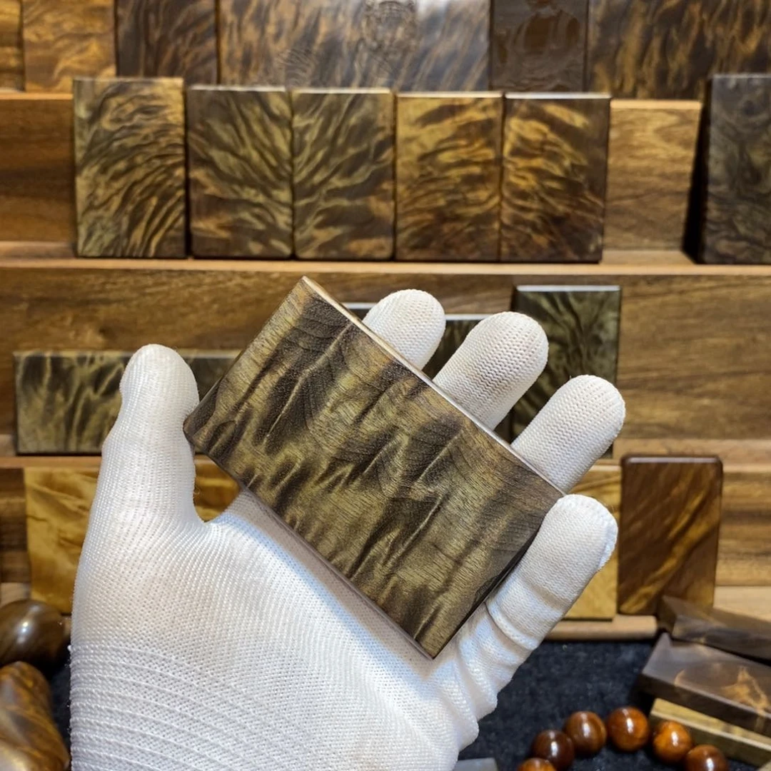 阴沉木阴沉金丝楠木无事牌