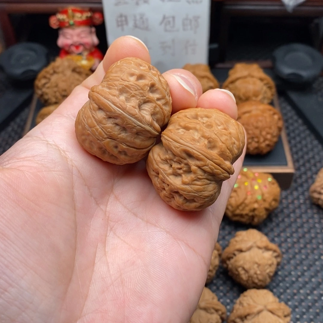 文玩核桃把件39尺元宝