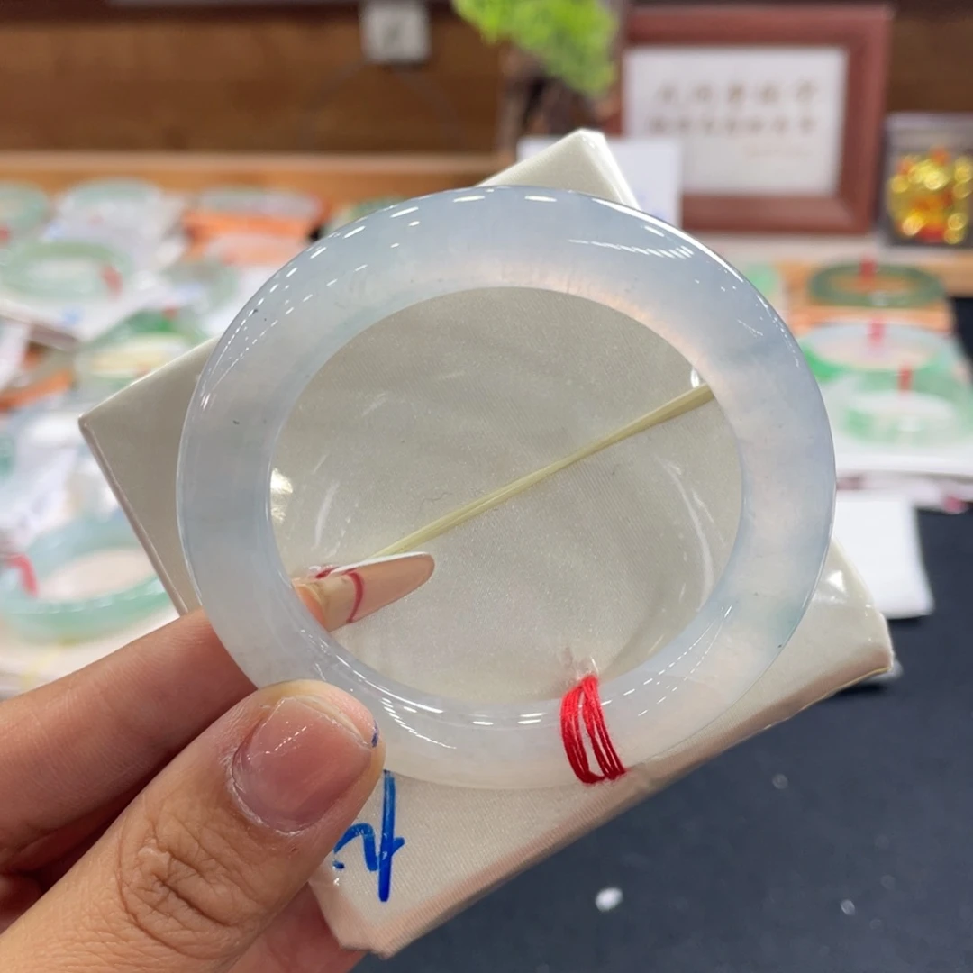 翡翠手镯（圆镯）未镶嵌52➕冰蓝圆条性价比超高