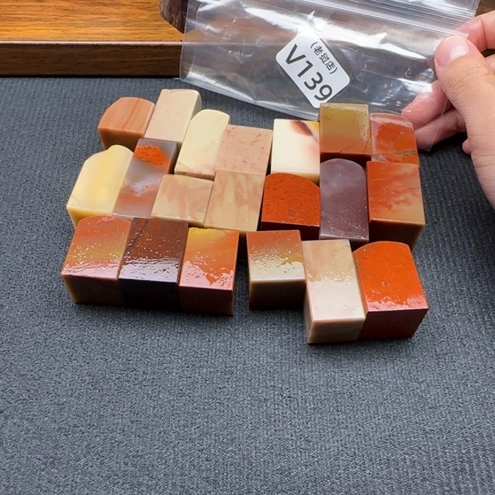 W***W老挝石老挝石 老挝石