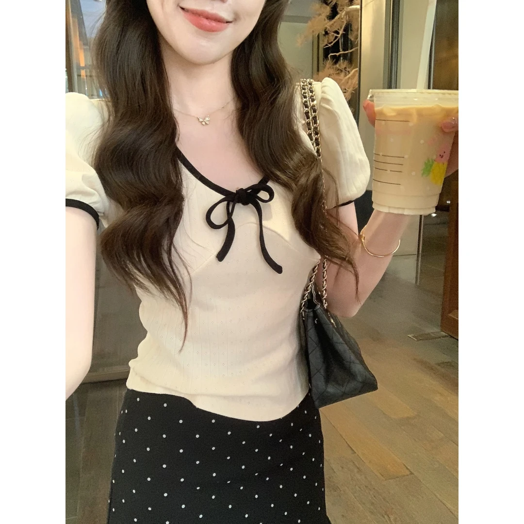 安安 减龄呼吸感暗纹提花系带上衣