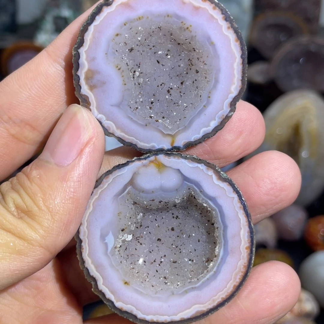 未镶嵌水晶大型摆件（非配饰）