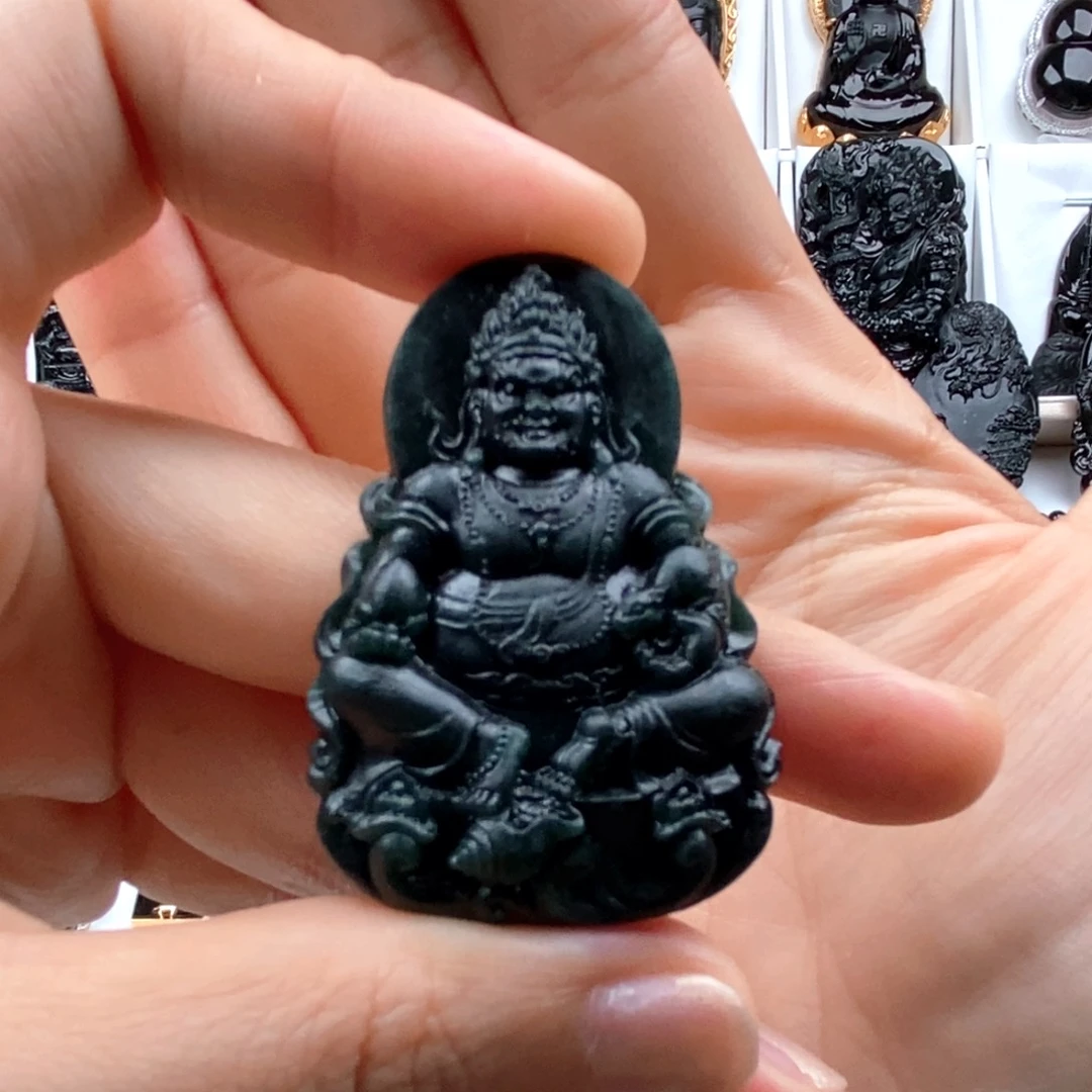 颈饰未镶嵌翡翠黄财神