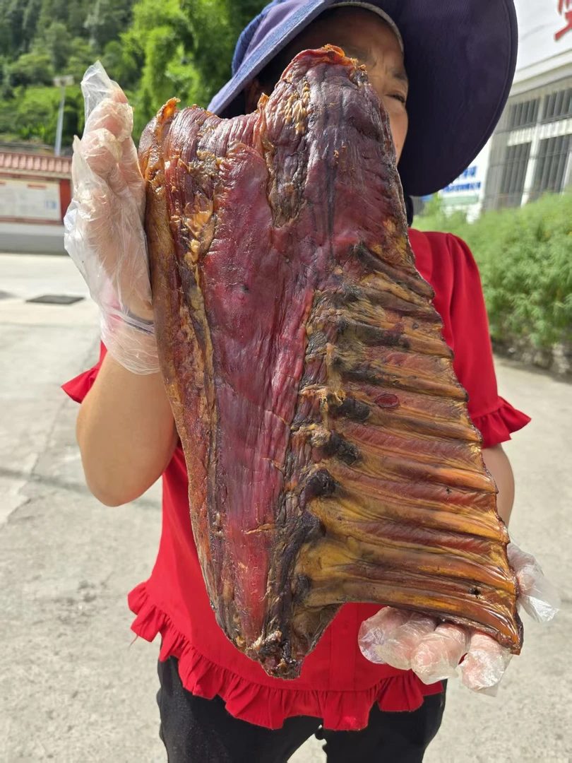 【现场称重】农家正宗烟熏腊肉咸香口味熏制