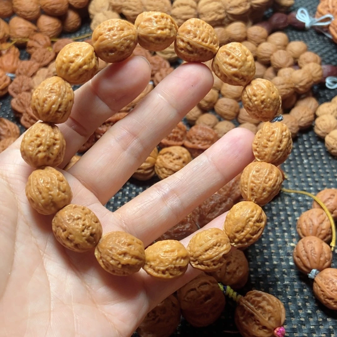 吊坠文玩核桃金瓜子手串