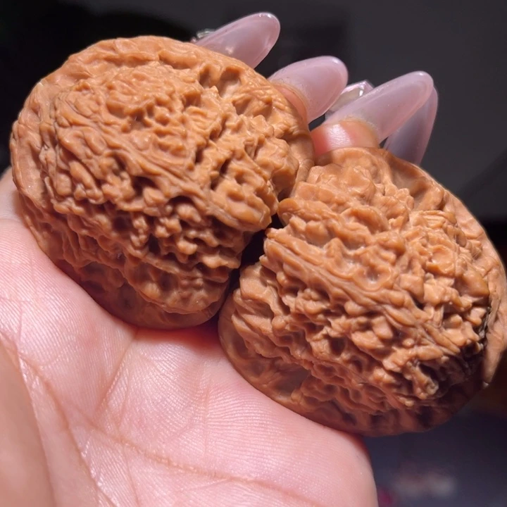 文玩核桃吊坠               42.8