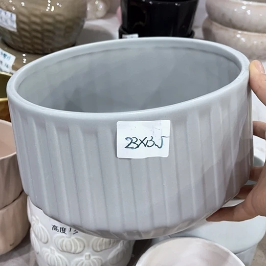 多肉绿植陶瓷花盆9.9包邮，有孔