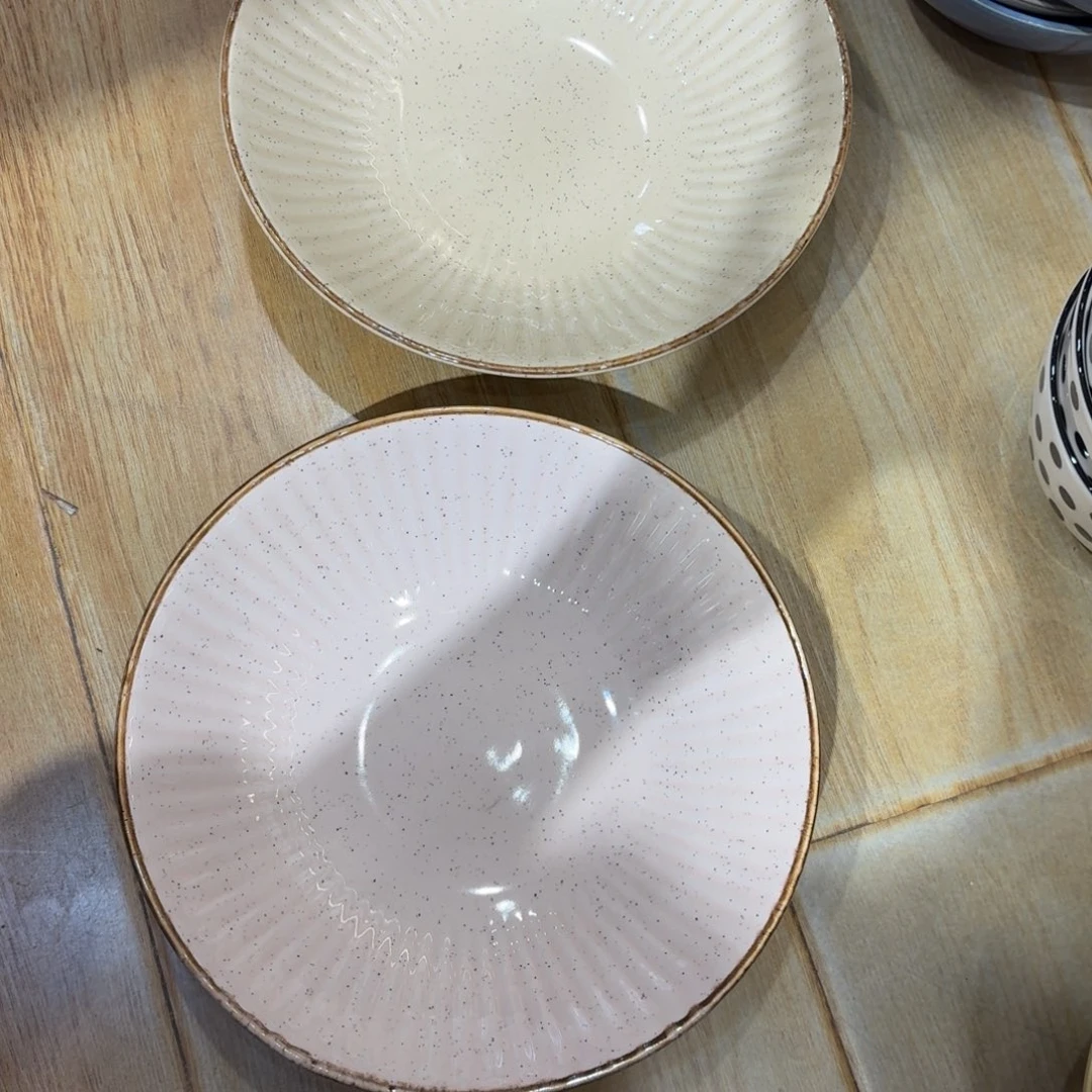 瓷两个两个两个讲个