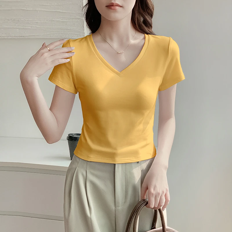 姜黄色短款露脐小个子短袖v领t恤女上衣修身棉质高腰正肩2025新款