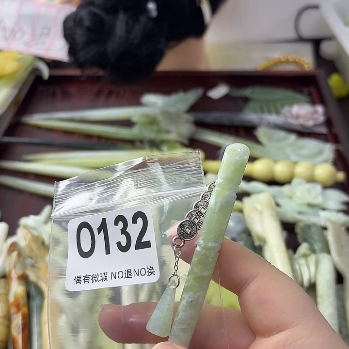 超***儿蛇纹石玉合金发饰