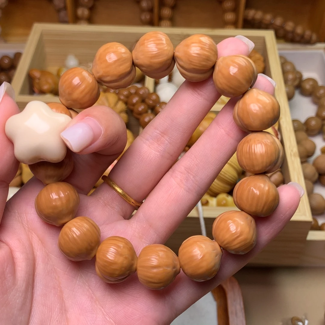 茶***.猴头核桃手串17屁桃白星星