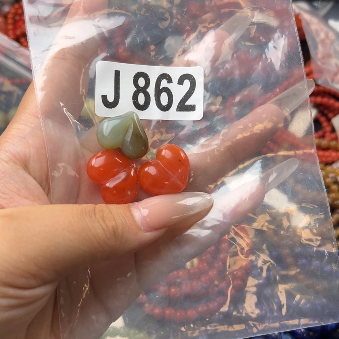 未镶嵌南红玛瑙珠宝奇石J****儿