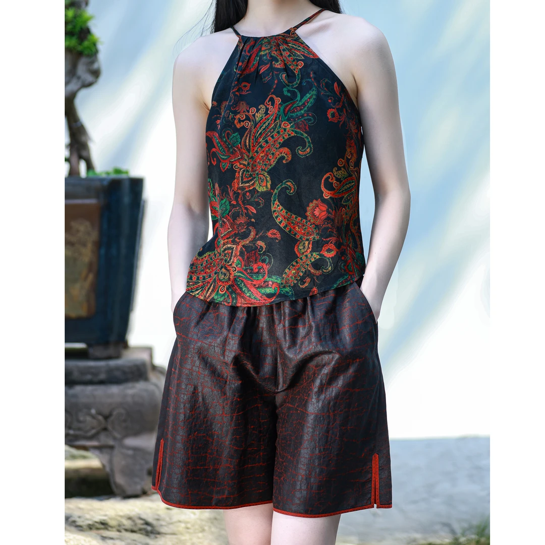 【羿尘】桑蚕丝香云纱透彩红色龟纹短裤女夏季时尚宽松真丝休闲短裤