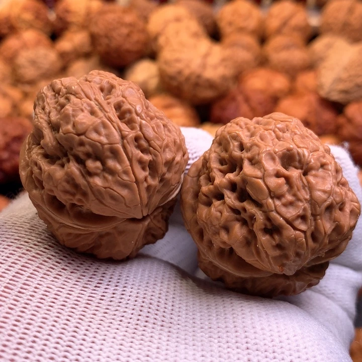 文玩核桃吊坠22……..