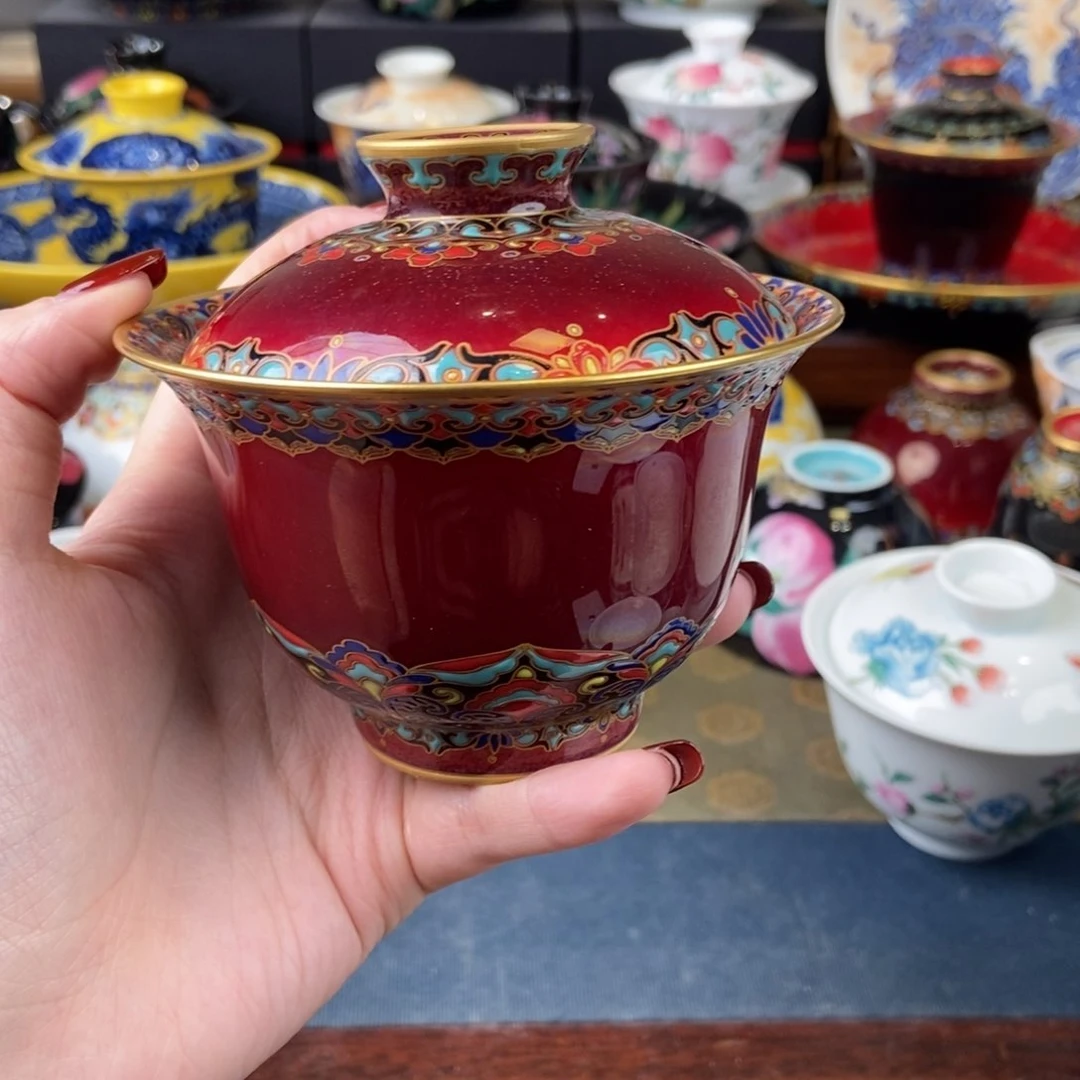 陶瓷艺术家的作品是一种非常