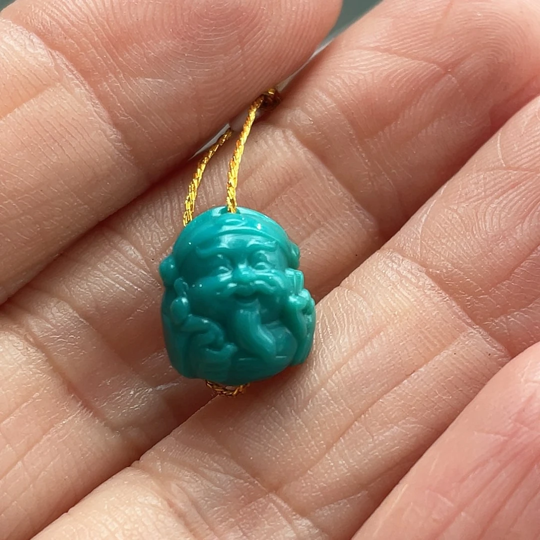 绿松石未镶嵌颈饰