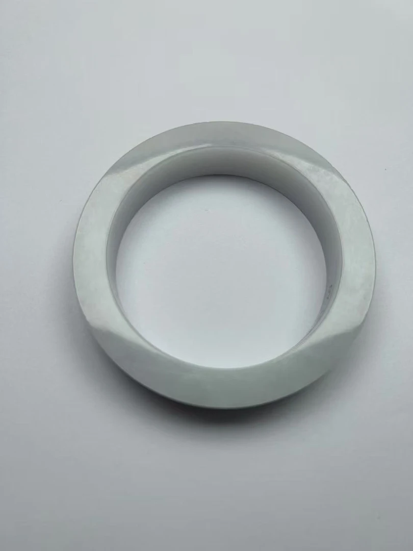 天然A货翡翠手镯定制