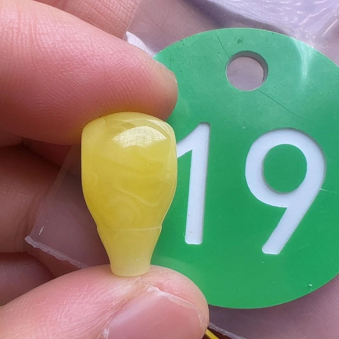 蜜蜡未镶嵌珠宝奇石10mm皮点