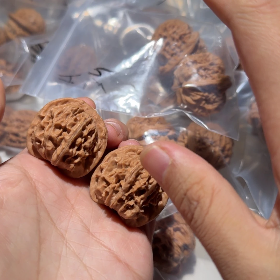 吊坠文玩核桃天地