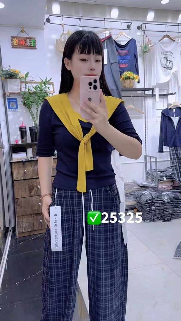 时尚披肩中袖上衣