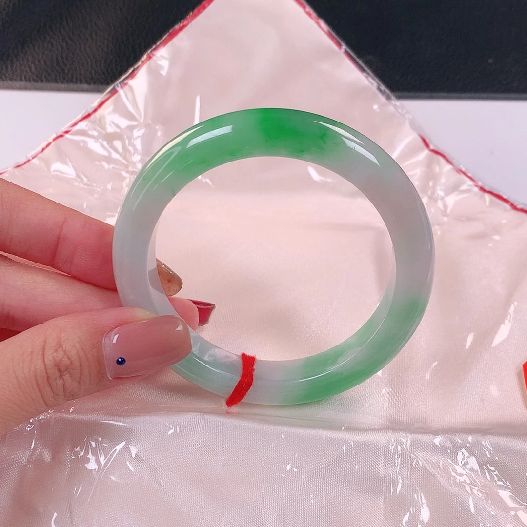 未镶嵌手镯翡翠521