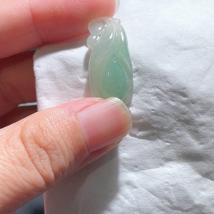 颈饰未镶嵌翡翠天